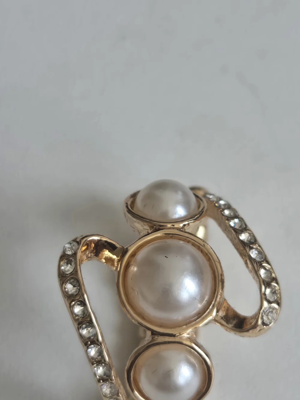 paparazzi Gold Pearl & Crystal Cluster Ring